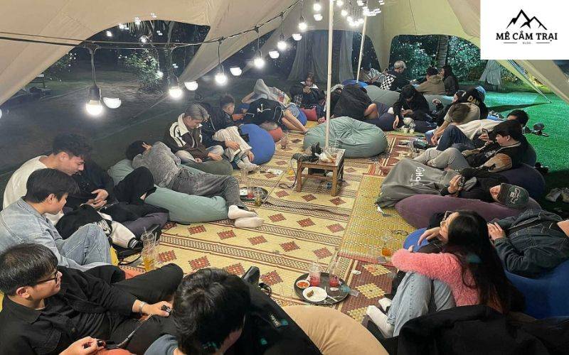 Tham gia các trò chơi board game hấp dẫn khi đi Glamping