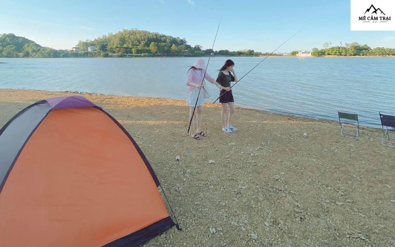 Cắm trại Hồ Yên Thắng - Điểm camping ở Ninh Bình view đẹp