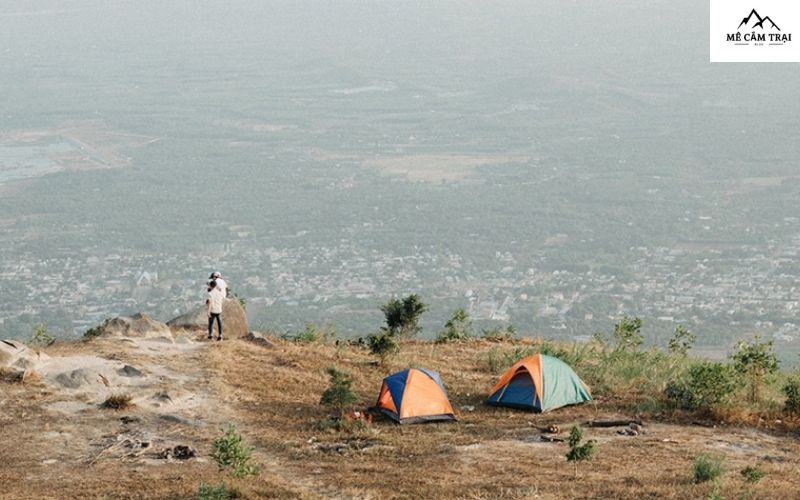 Cắm trại kết hợp trekking núi Chứa Chan – trải nghiệm hành trình khám phá, thư giãn và kết nối