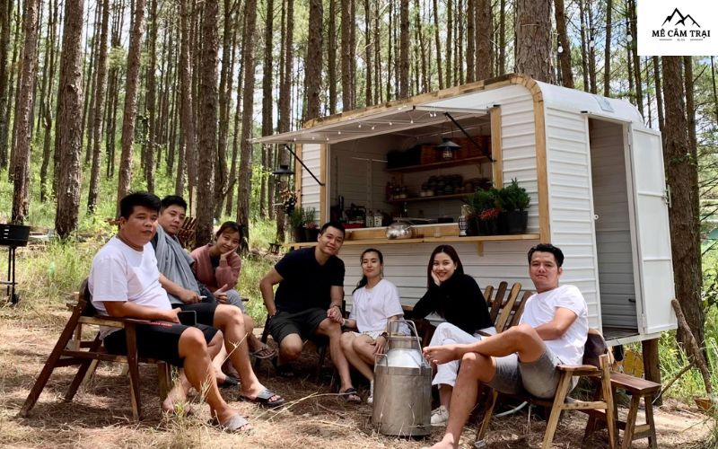 Giá cả và dịch vụ tại Vietgangz Glamping Club Lamdong khá phải chăng