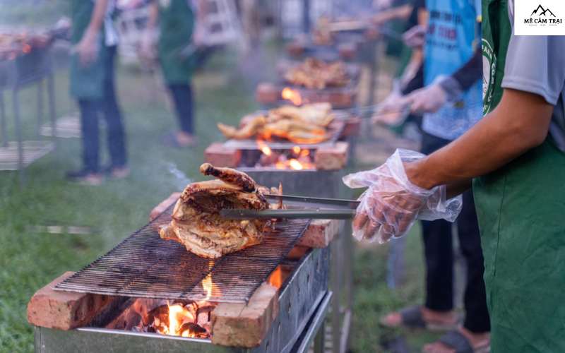 Thưởng thức ẩm thực địa phương tại Bana Rita Farm Glamping 